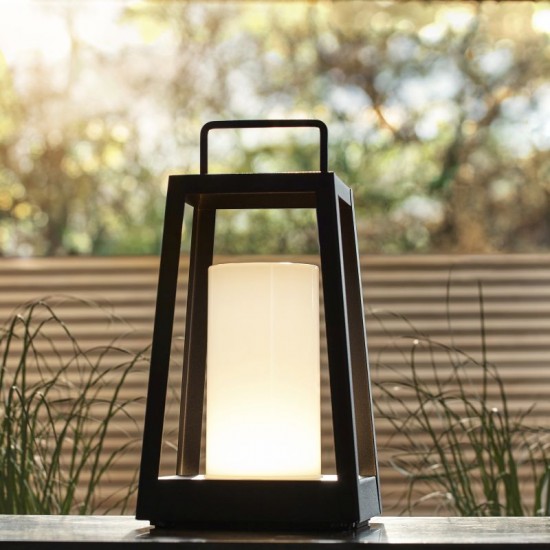7457-001 Portable Indoor/Outdoor Rechargeable Table Lamp 7457-001 Portable Indoor/Outdoor Rechargeable Table Lamp