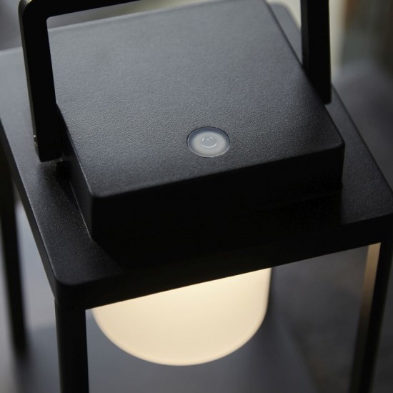 7459-001 Portable Indoor/Outdoor Rechargeable Table Lamp