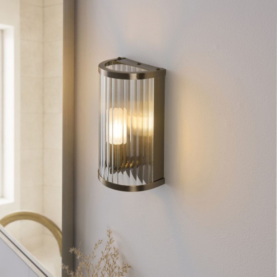 82959-001 Antique Brass Wall Lamp with Ribbed Glass & Diffuser IP44