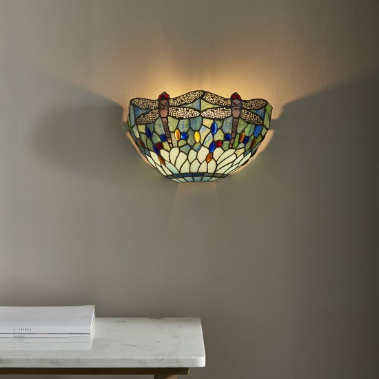 51901-001 Tiffany Glass & Black Wall Lamp