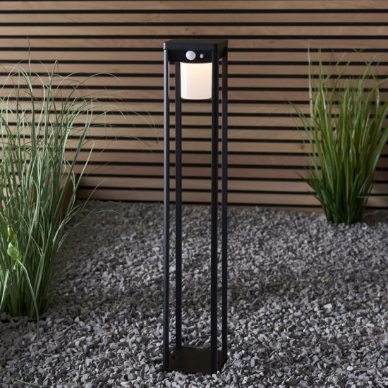 64780-001 Solar Powered - Black LED Bollard 64780-001 Solar Powered - Black LED Bollard
