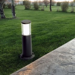 59332-008 Marine Grade Black CCT Bollard 3.5W 59332-008 Marine Grade Black CCT Bollard 3.5W
